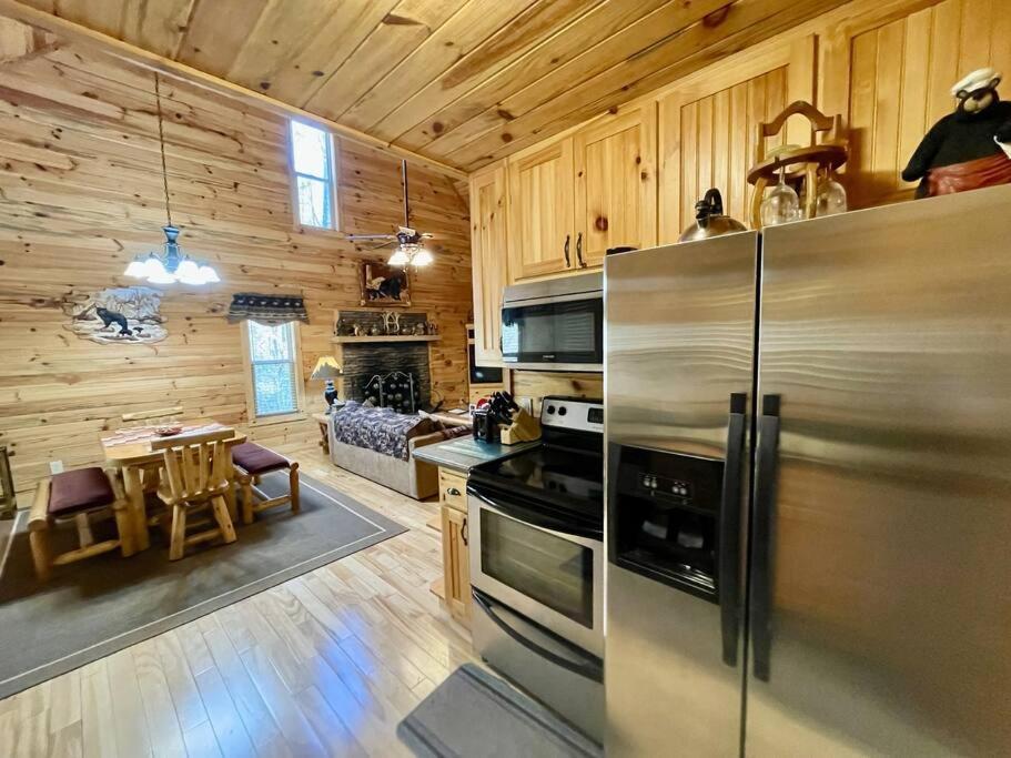 2 Bed Cabin Hot Tub Close To Helen #16 ภายนอก รูปภาพ