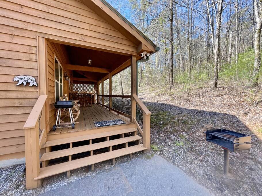 2 Bed Cabin Hot Tub Close To Helen #16 ภายนอก รูปภาพ