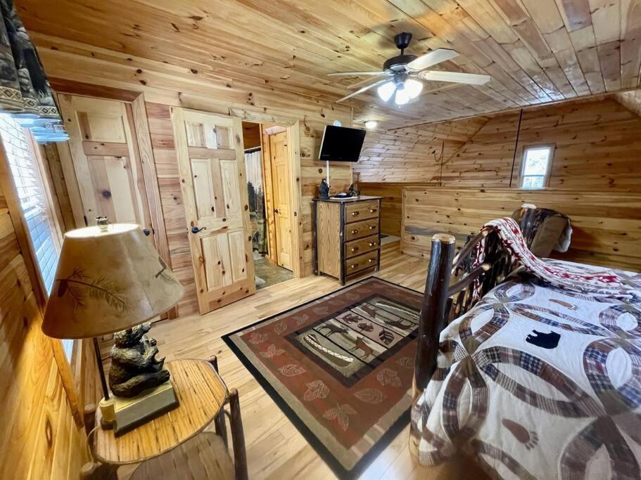 2 Bed Cabin Hot Tub Close To Helen #16 ภายนอก รูปภาพ