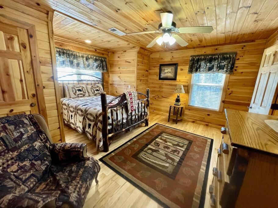 2 Bed Cabin Hot Tub Close To Helen #16 ภายนอก รูปภาพ