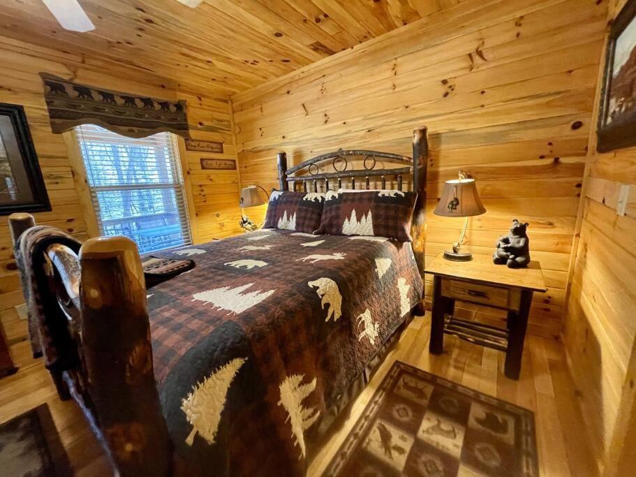 2 Bed Cabin Hot Tub Close To Helen #16 ภายนอก รูปภาพ